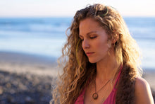 Load image into Gallery viewer, Value pack of 10 Feather Extensions