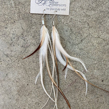 Load image into Gallery viewer, White and Cream Feather Earings
